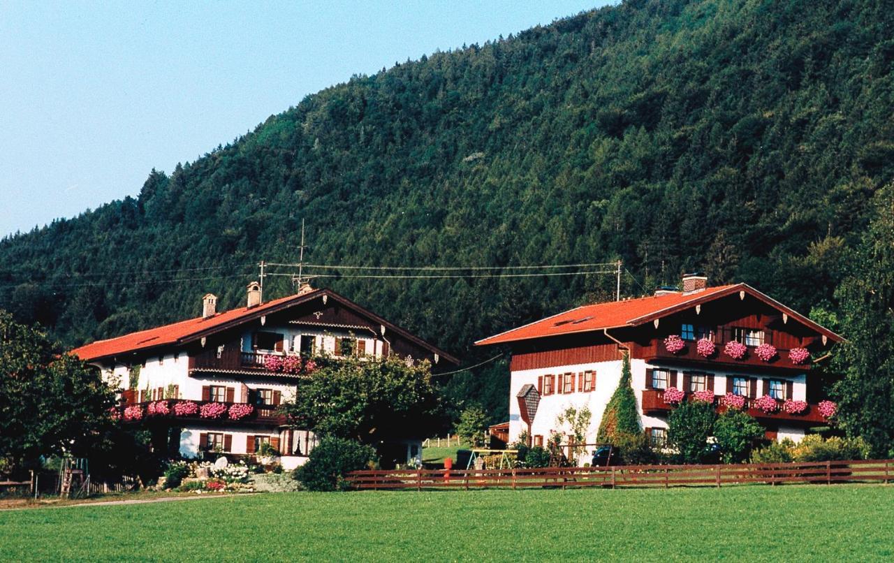 Gaestehaus Koyerbauer Boardinghouse 아샤우임히엠가우 외부 사진