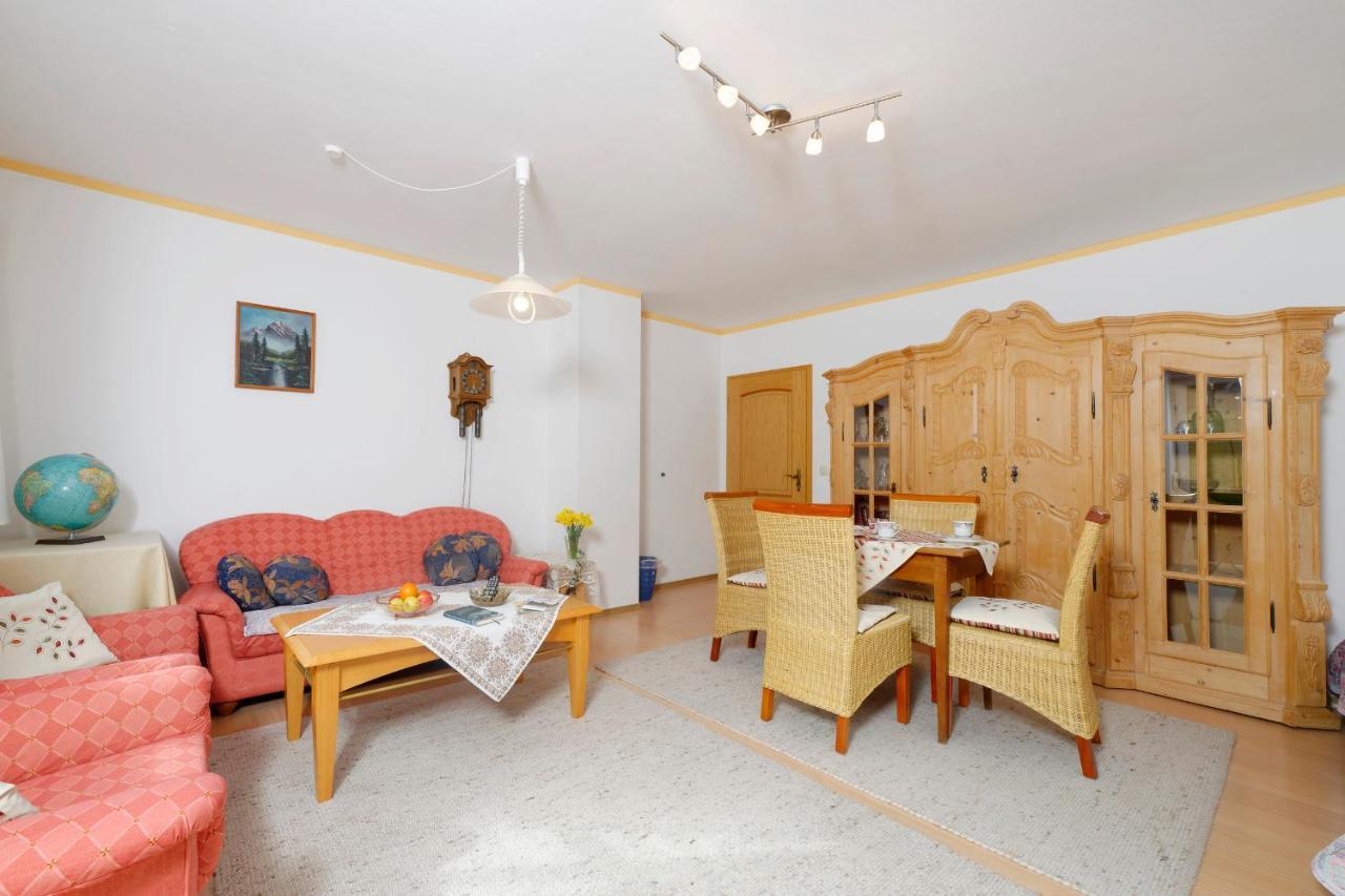 Gaestehaus Koyerbauer Boardinghouse 아샤우임히엠가우 외부 사진
