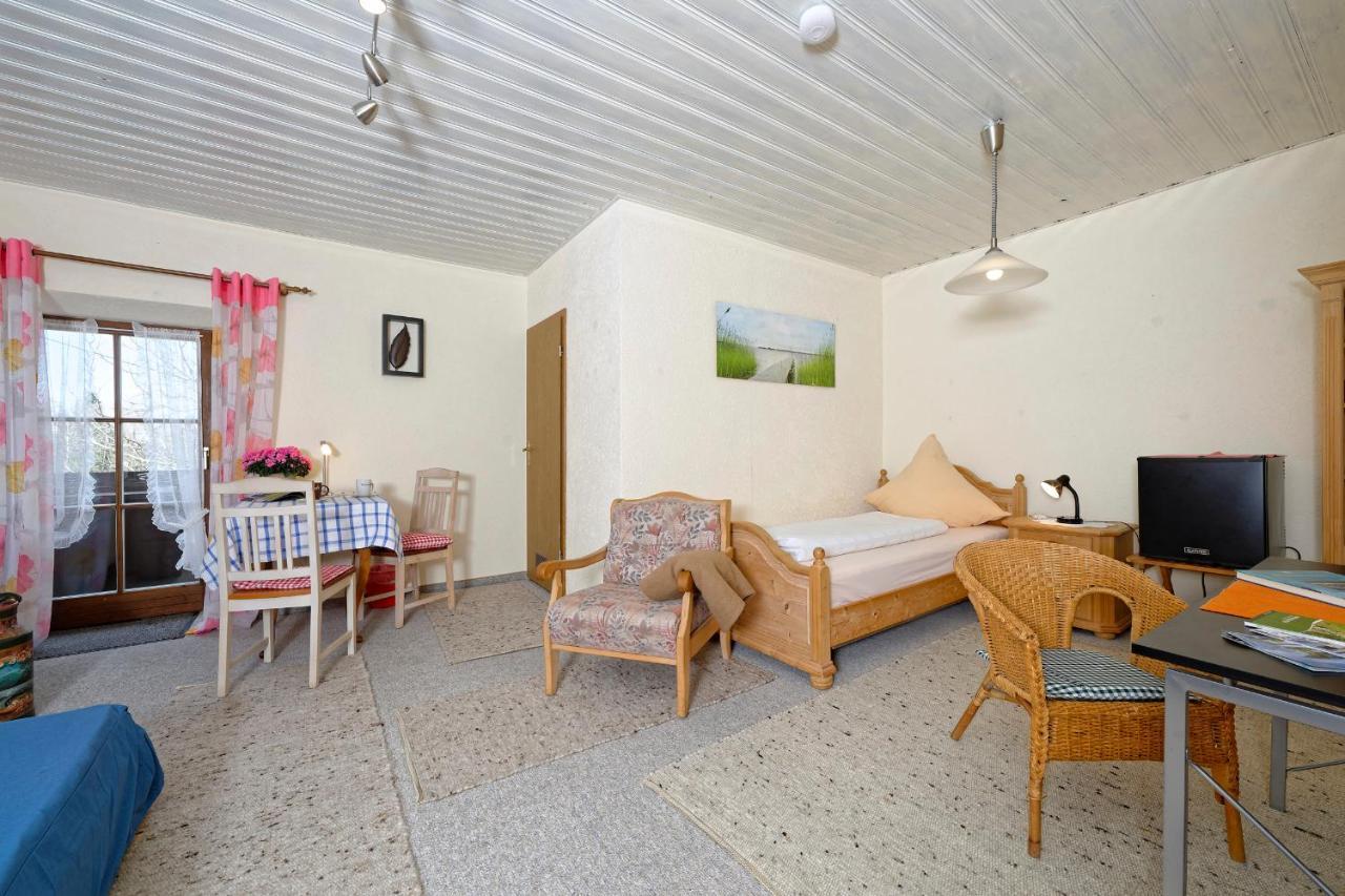 Gaestehaus Koyerbauer Boardinghouse 아샤우임히엠가우 외부 사진