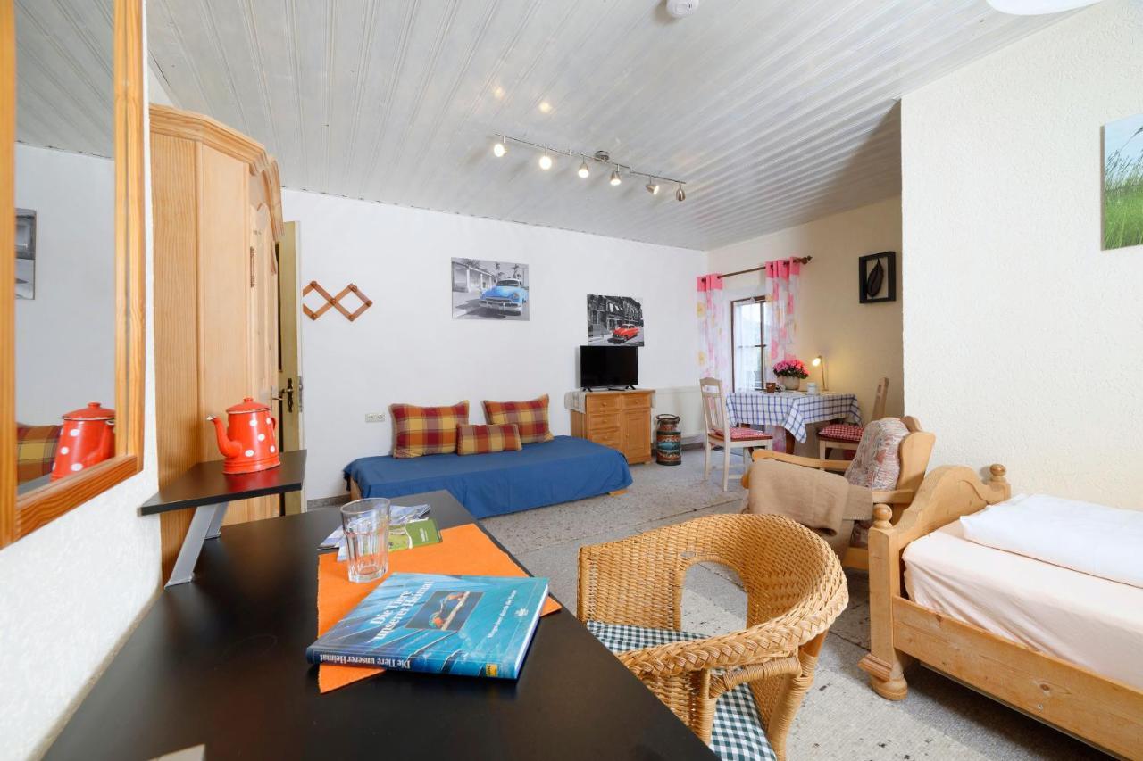 Gaestehaus Koyerbauer Boardinghouse 아샤우임히엠가우 외부 사진