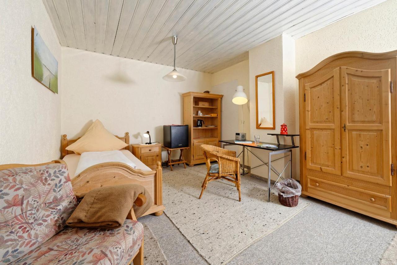 Gaestehaus Koyerbauer Boardinghouse 아샤우임히엠가우 외부 사진