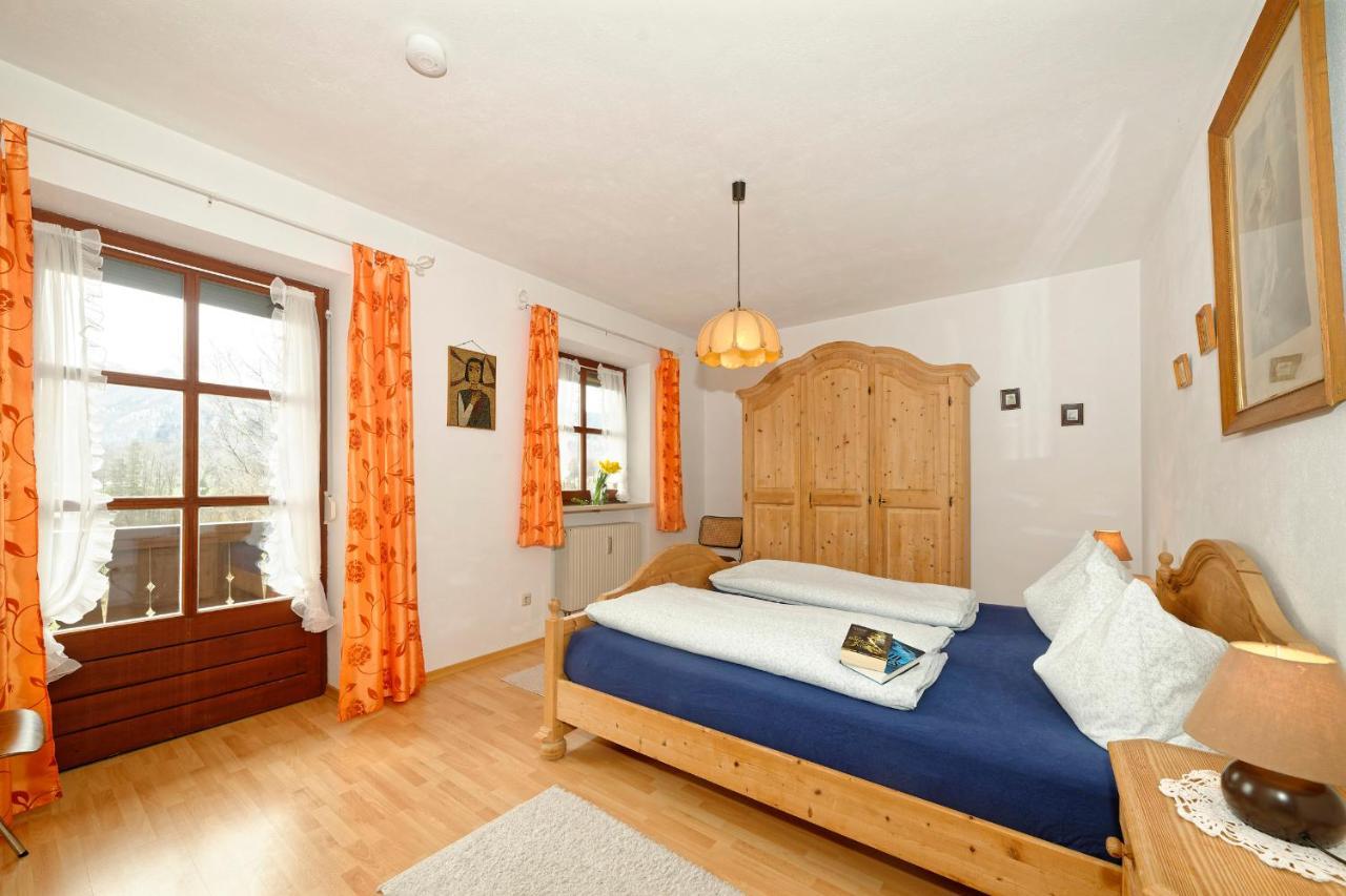 Gaestehaus Koyerbauer Boardinghouse 아샤우임히엠가우 외부 사진