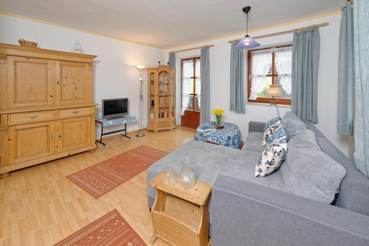 Gaestehaus Koyerbauer Boardinghouse 아샤우임히엠가우 외부 사진