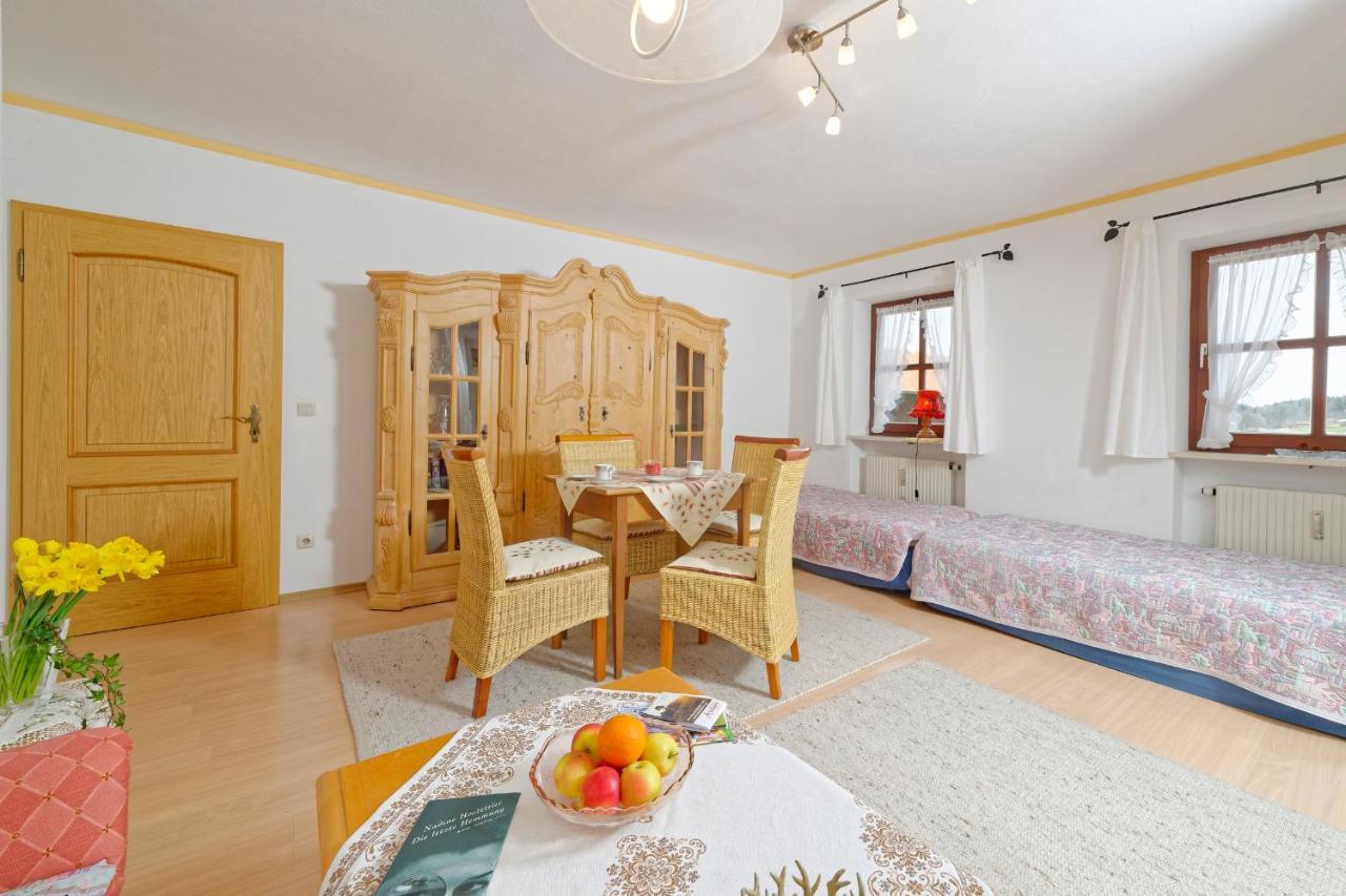 Gaestehaus Koyerbauer Boardinghouse 아샤우임히엠가우 외부 사진