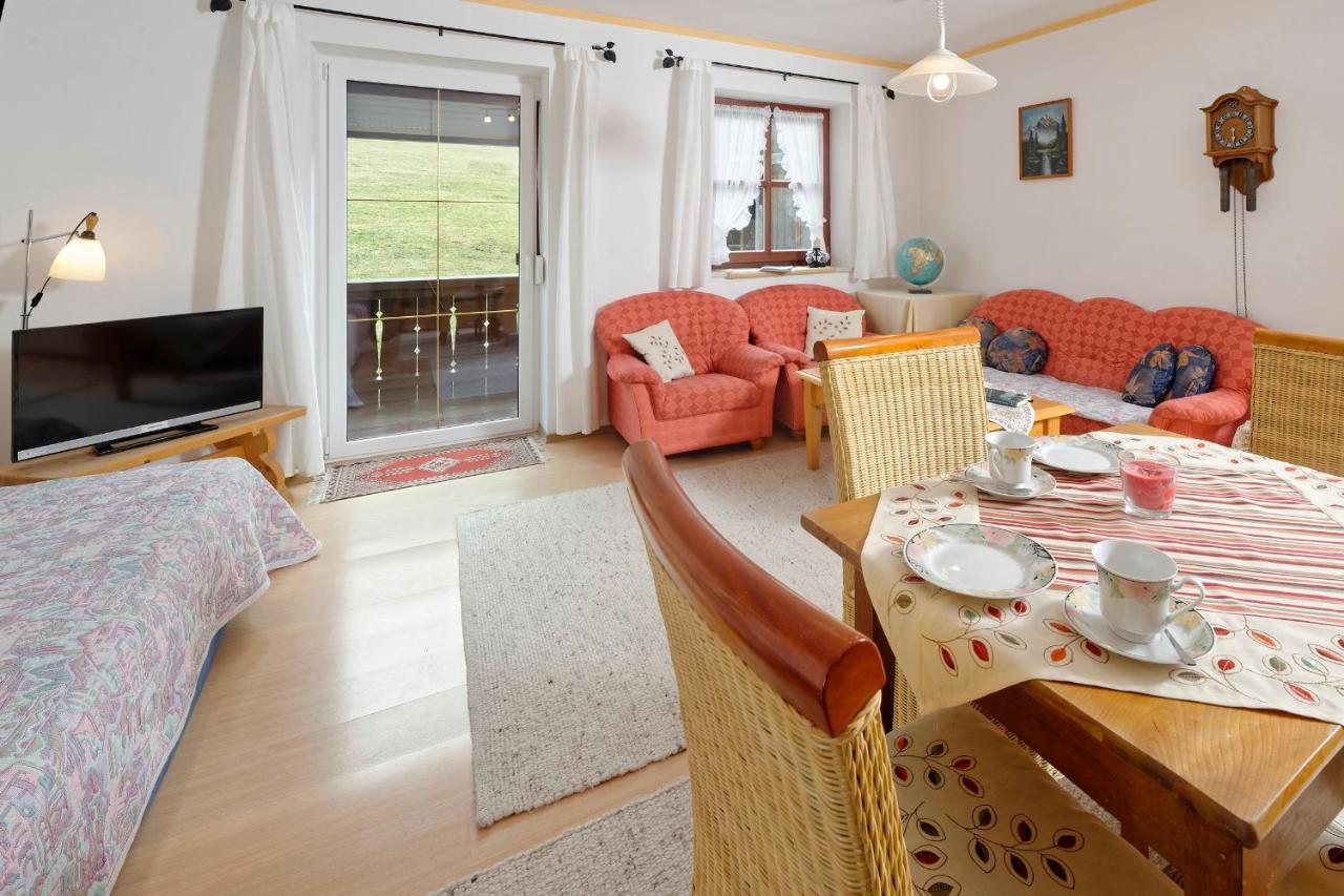 Gaestehaus Koyerbauer Boardinghouse 아샤우임히엠가우 외부 사진